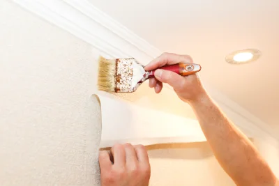 Pose de papier peint à Champoulet — revêtements muraux et toiles de verre
